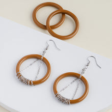 Load image into Gallery viewer, silver chain and brown ring handmade niniwear earrings
